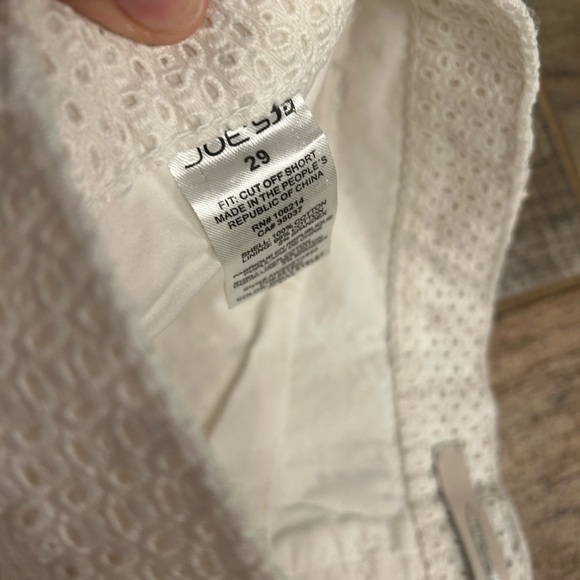 Joe's Jeans Cutoff Dolly Eyelet Short NWOT - Picture 5 of 6